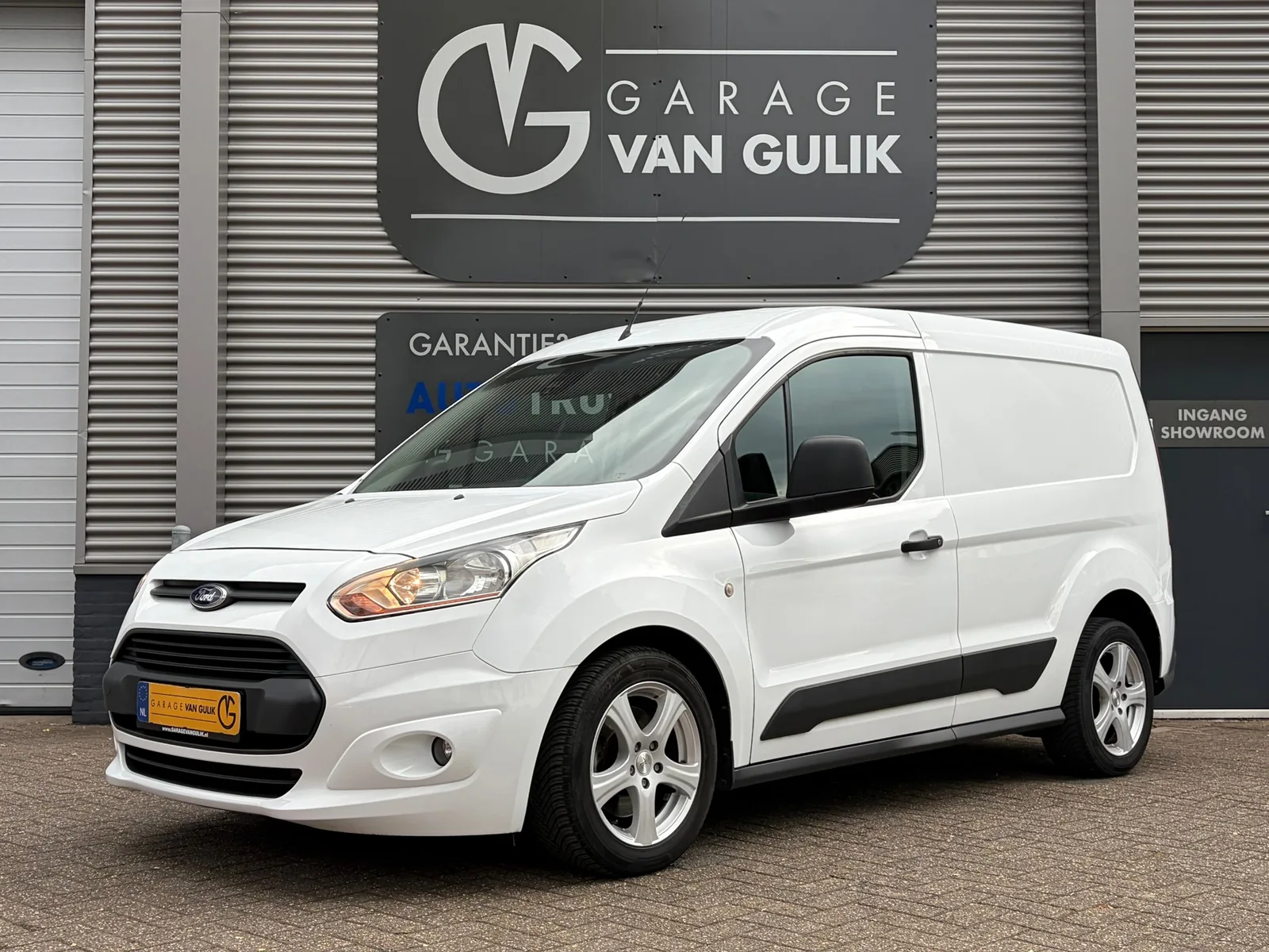 Ford Transit Connect (2015) — foto 1