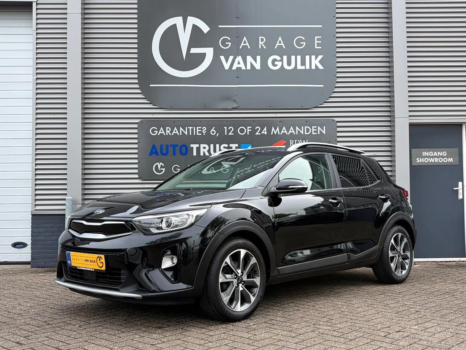 Kia Stonic (2018) — foto 1