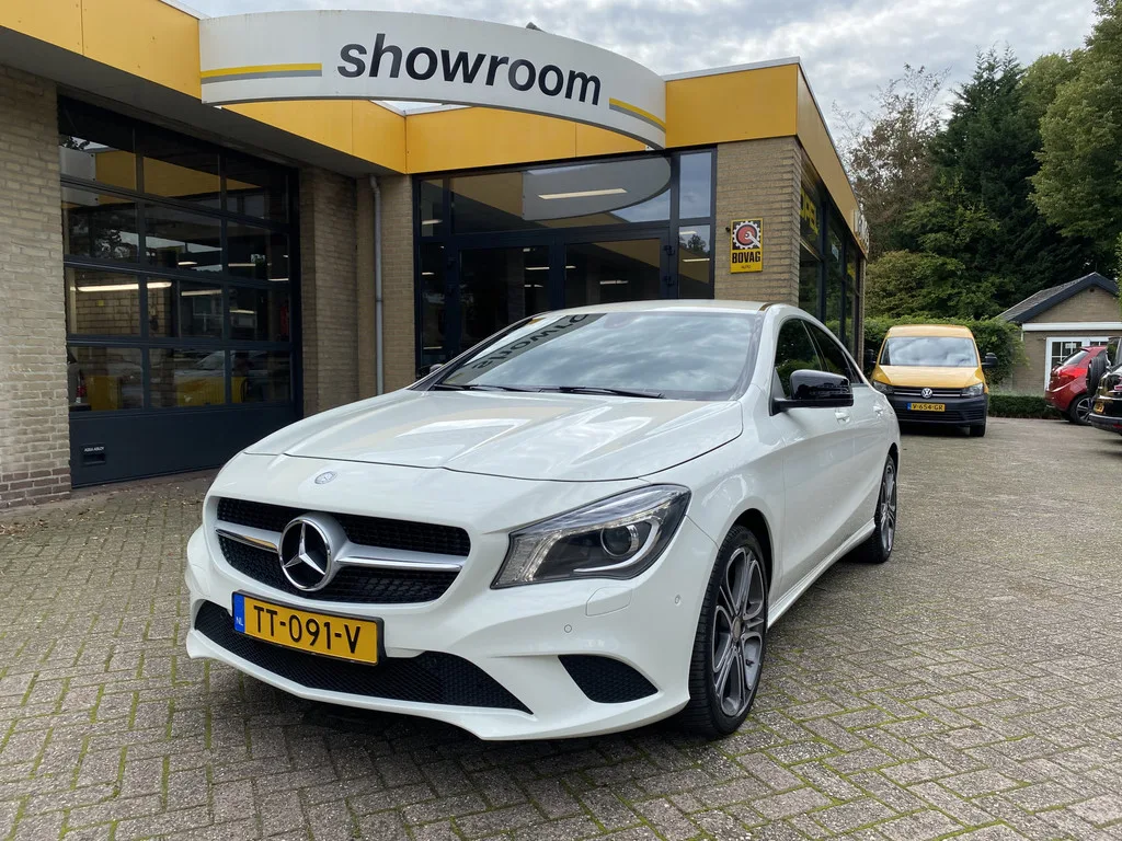 Mercedes-Benz CLA-Klasse (2015) — foto 1