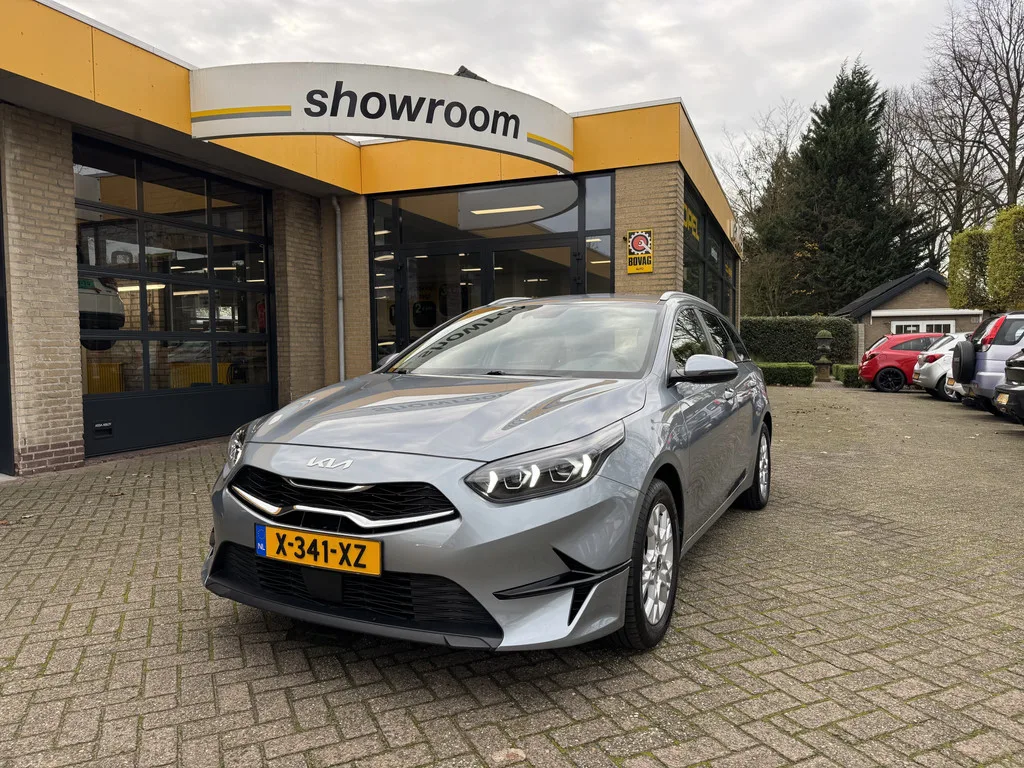 Kia Ceed (2024) — foto 1