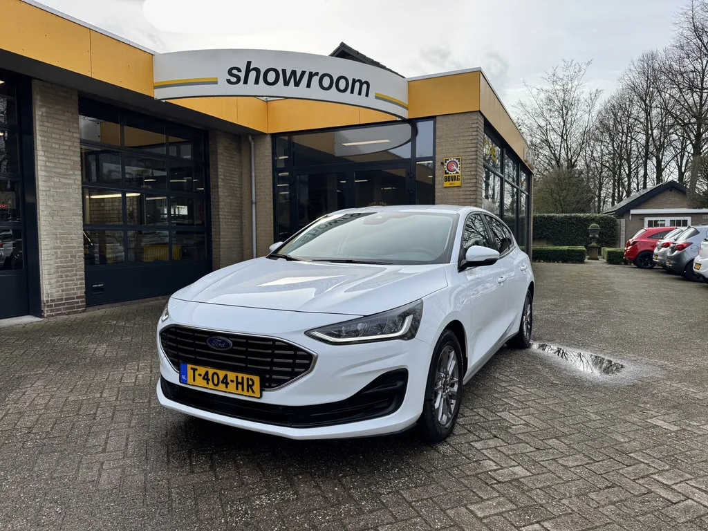 Ford Focus (2023) — foto 1
