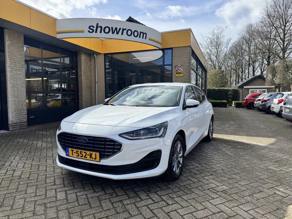 Ford Focus (2023) — foto 1