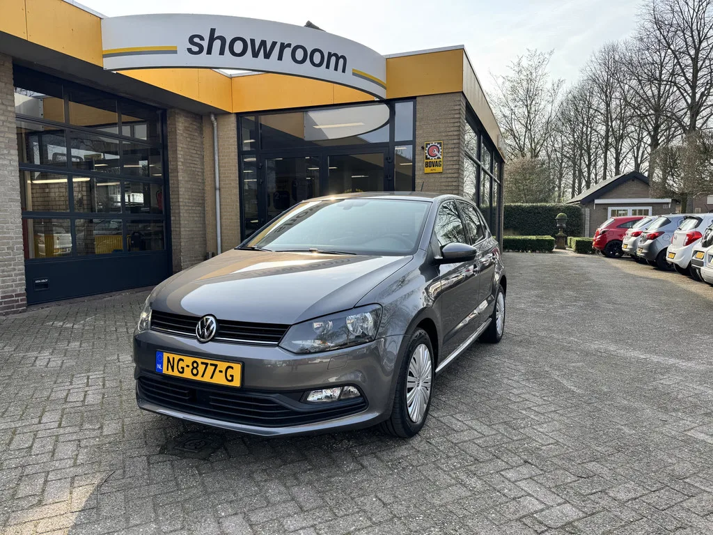 Volkswagen Polo (2016) — foto 1