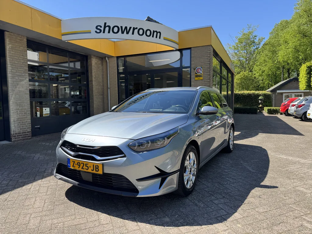 Kia Ceed (2024) — foto 1