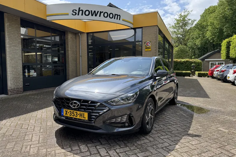 Hyundai i30 (2023)