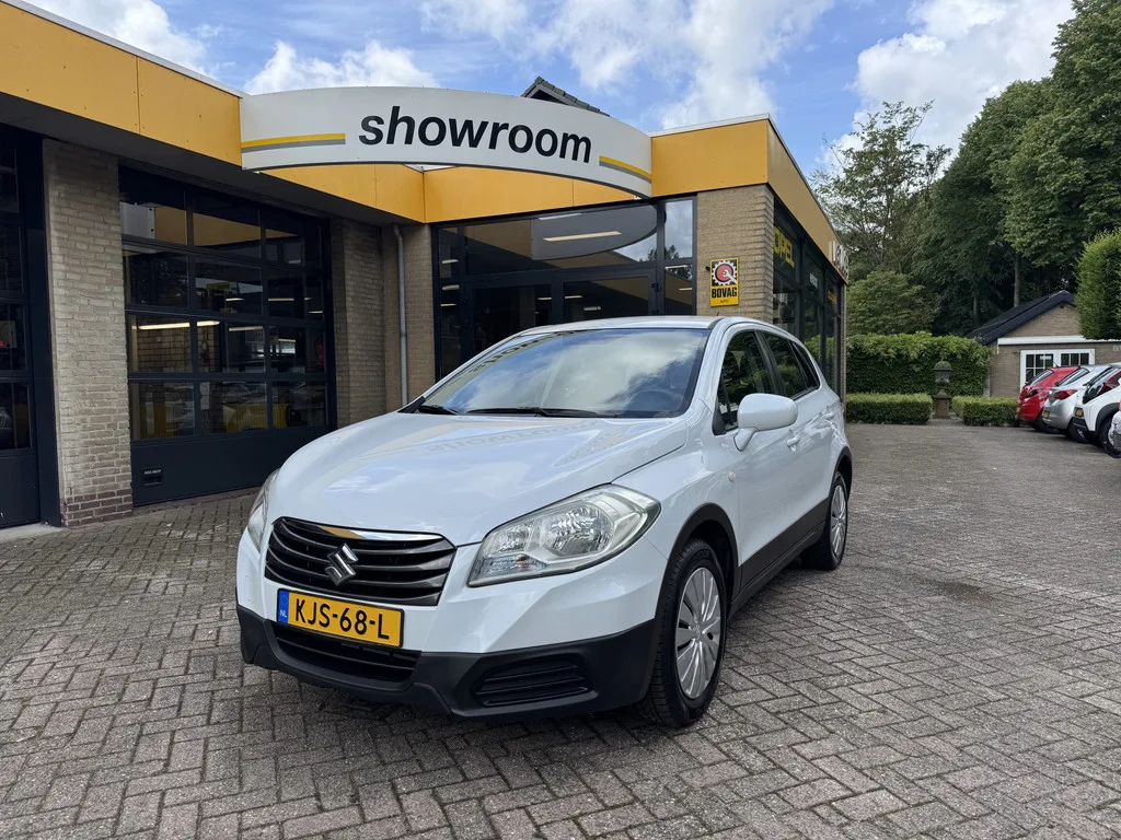 Suzuki S-Cross (2015) — foto 1