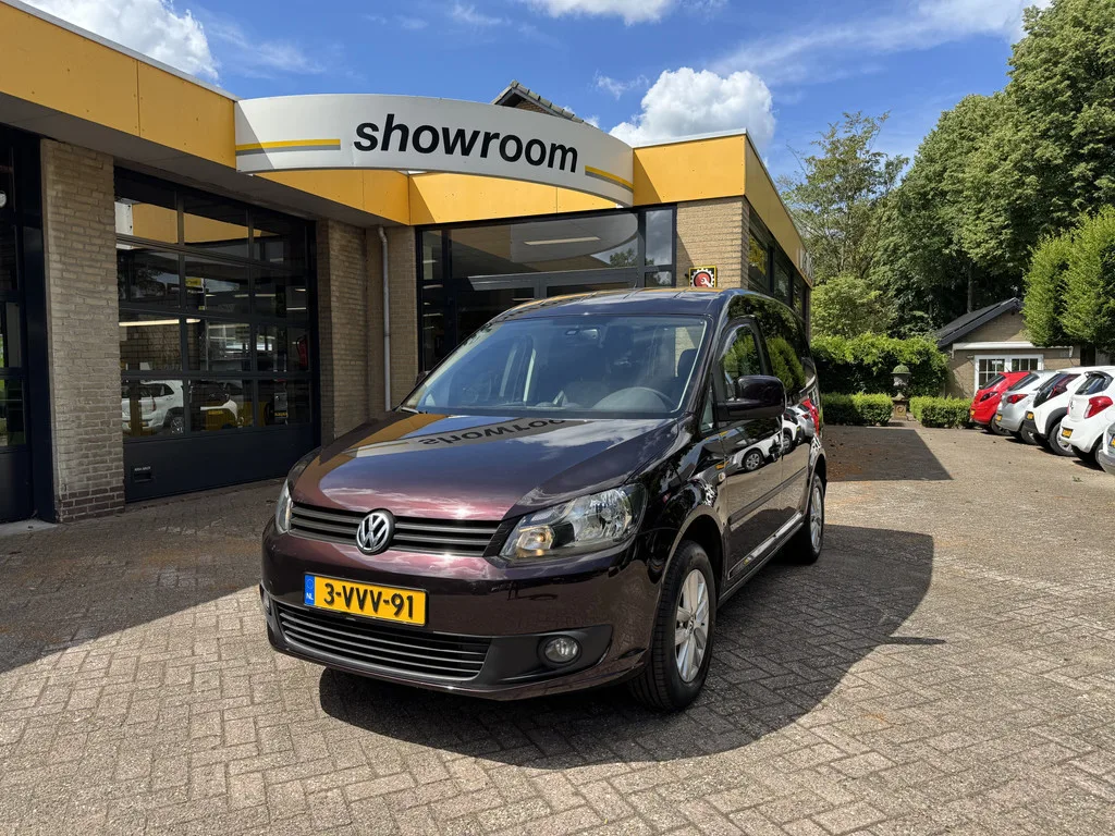 Volkswagen Caddy (2012) — foto 1