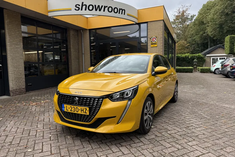 Peugeot 208 (2021)
