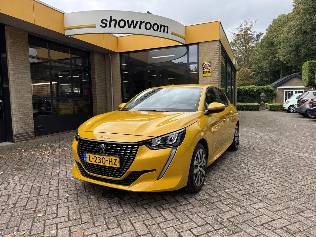Peugeot 208 (2021) — foto 1