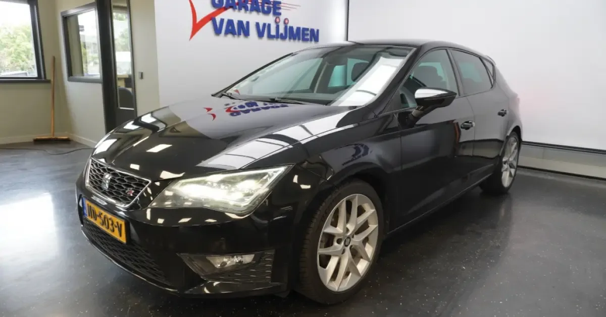 SEAT Leon (2017) — foto 1