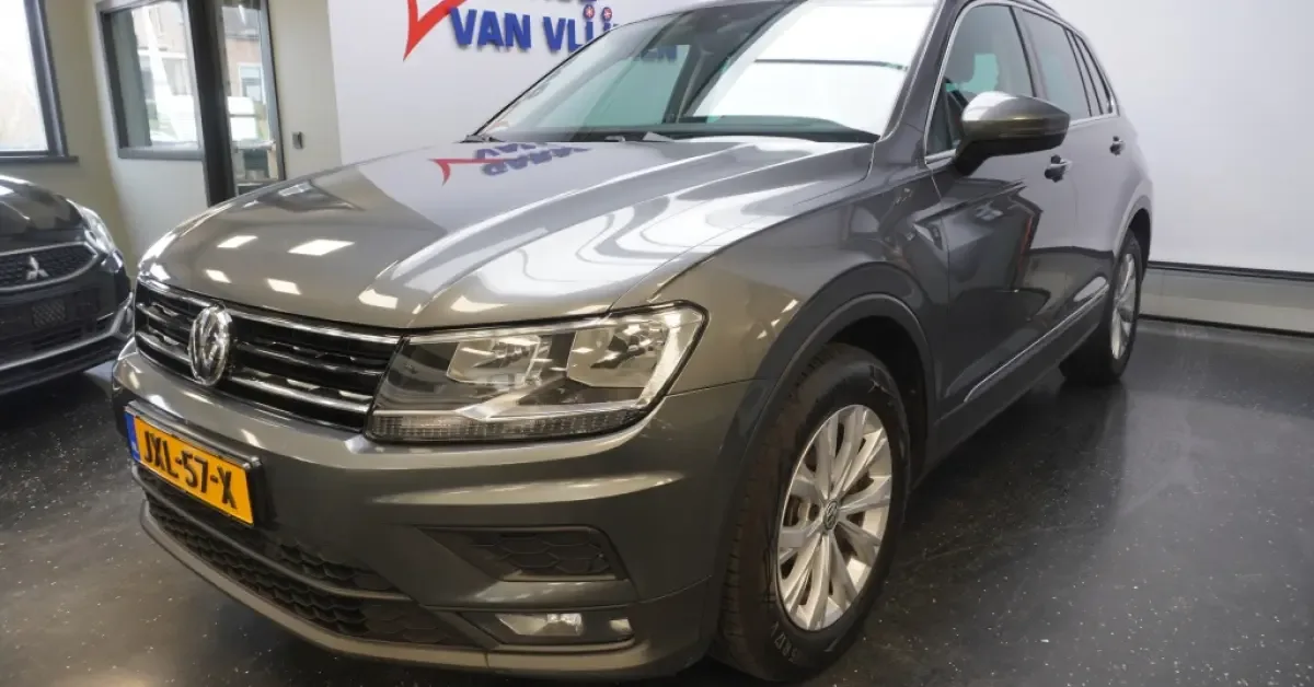 Volkswagen Tiguan (2020) — foto 1