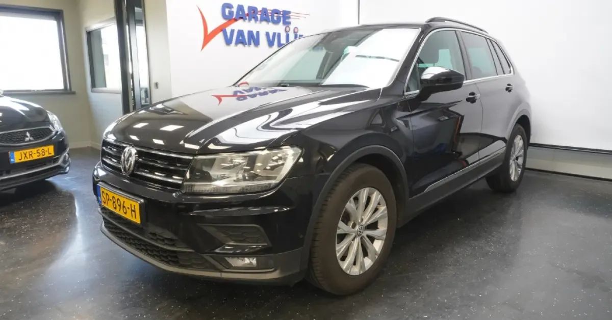 Volkswagen Tiguan (2018) — foto 1
