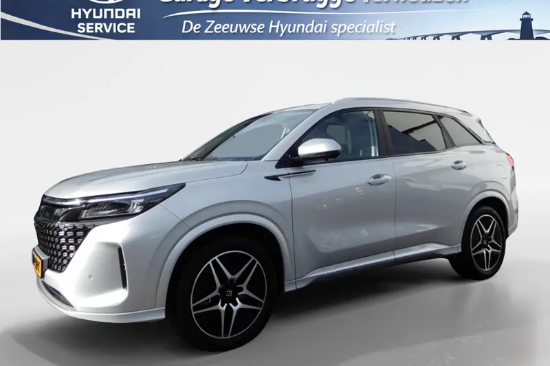 DFSK E5 (2025)