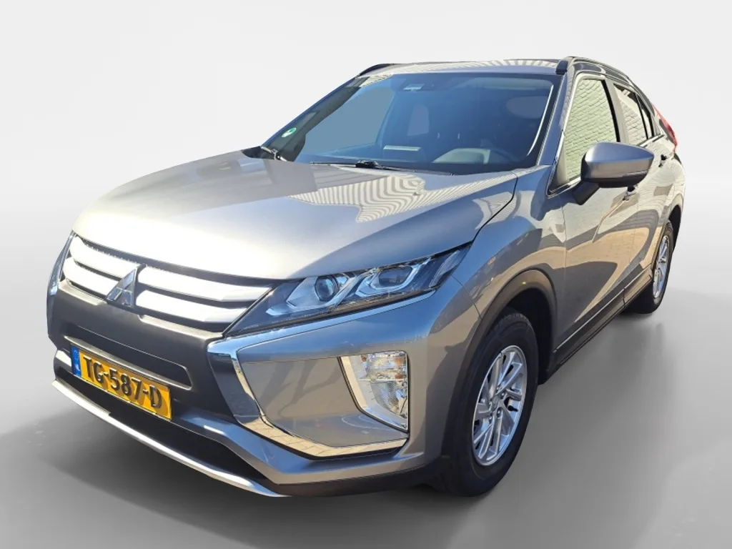 Mitsubishi Eclipse Cross (2018) — foto 1