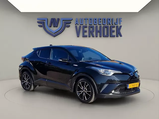 Toyota C-HR (2019) — foto 1