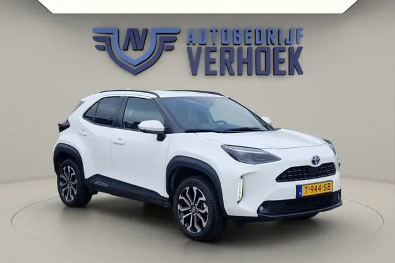 Toyota Yaris Cross (2023)
