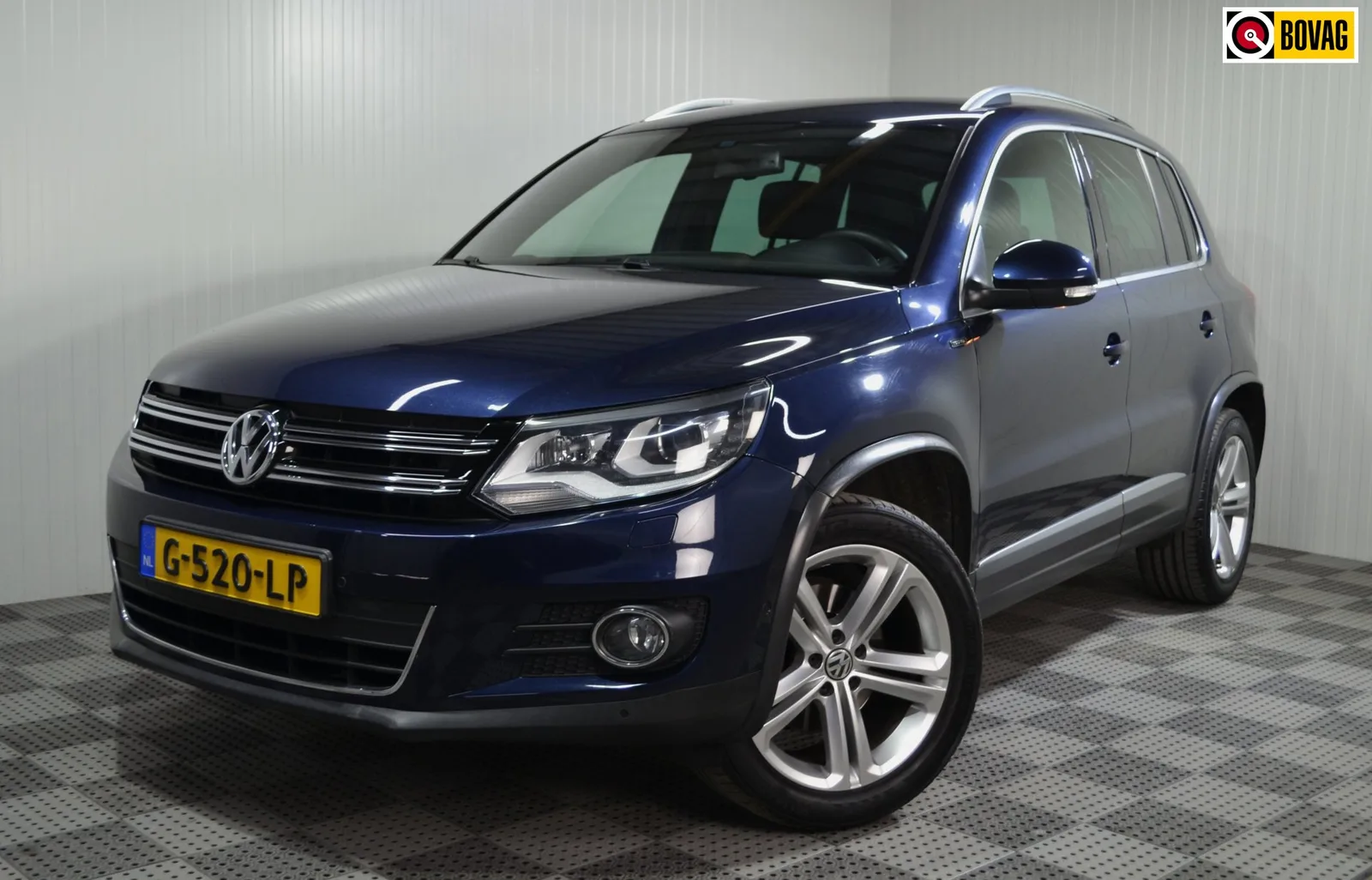 Volkswagen Tiguan (2015) — foto 1