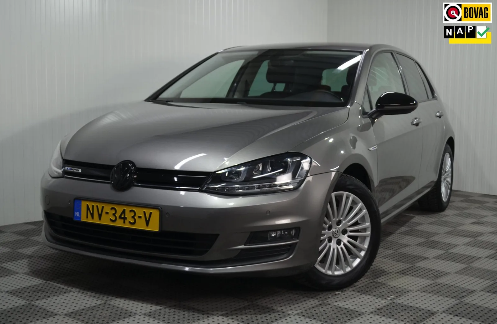 Volkswagen Golf (2017) — foto 1