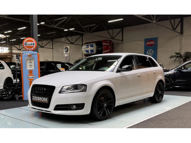 Audi A3 (2010) — foto 1