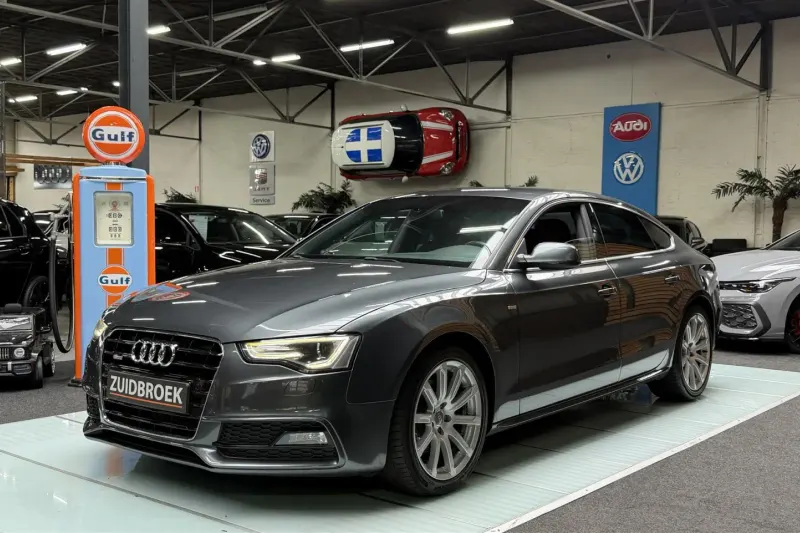 Audi A5 (0)