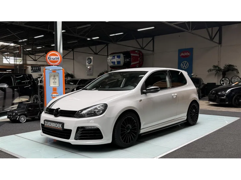 Volkswagen Golf (2010) — foto 1