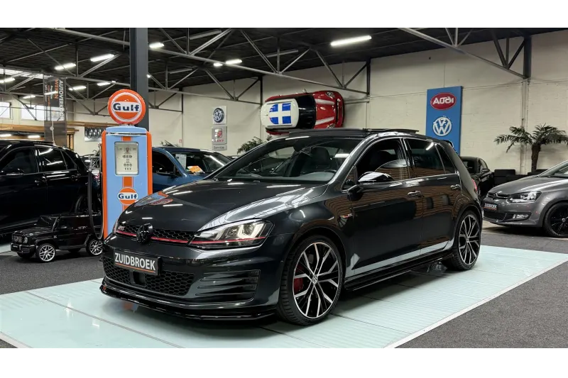 Volkswagen Golf (2015)