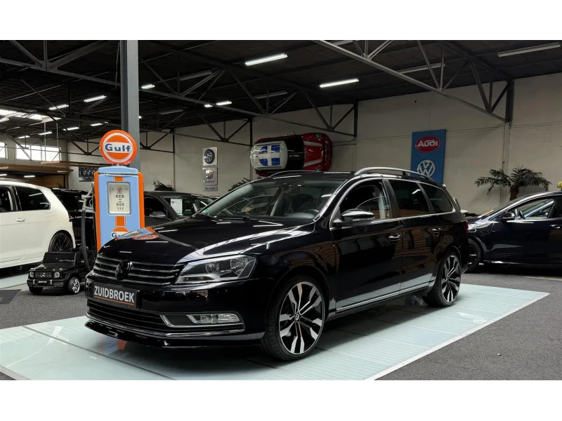 Volkswagen Passat (2012) — foto 1