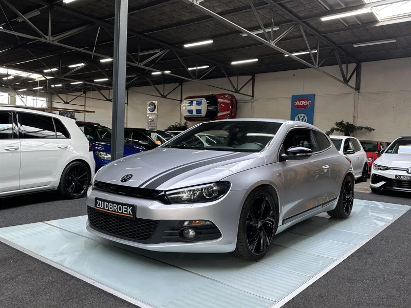 Volkswagen Scirocco (2012) — foto 1