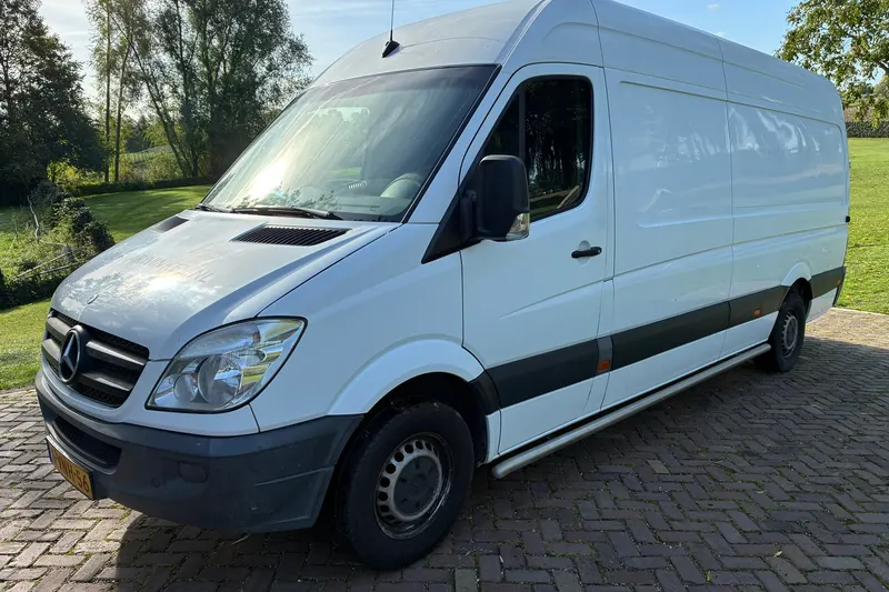 Mercedes-Benz Sprinter (2011)