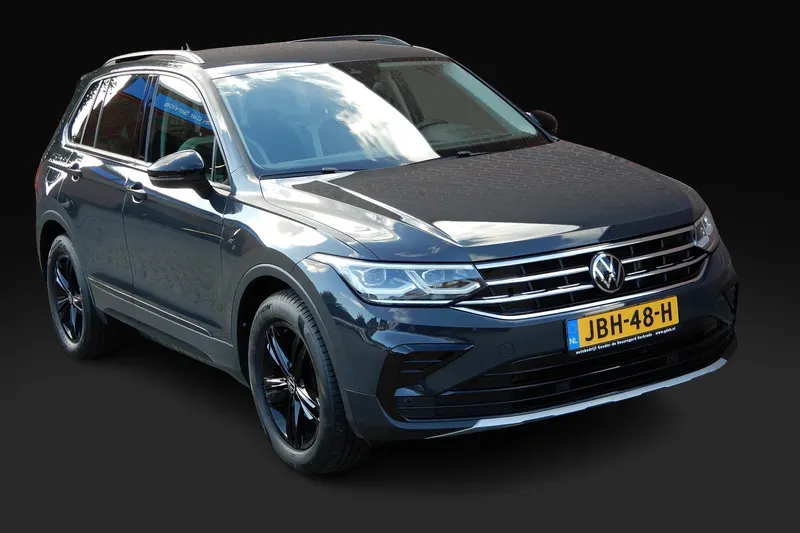 Volkswagen Tiguan (2023)