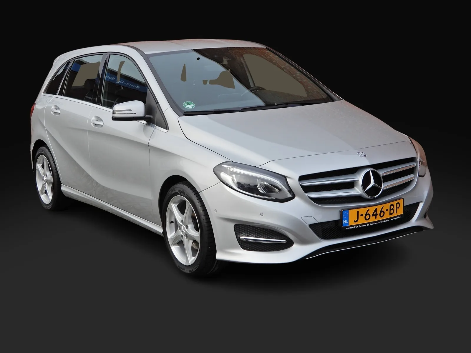 Mercedes-Benz B-Klasse (2015) — foto 1