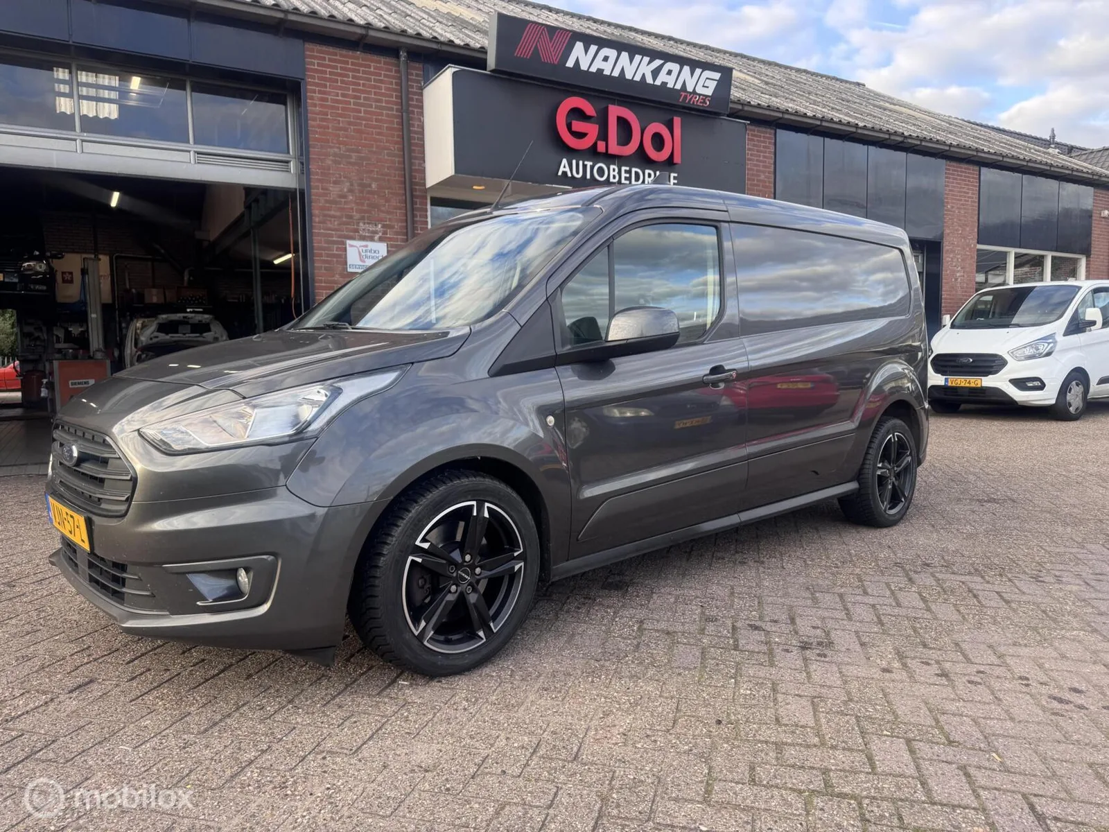 Ford Transit Connect (2021) — foto 1