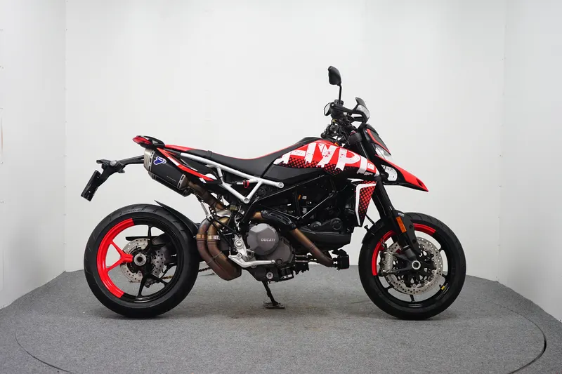 Ducati Hypermotard 950 (2022)