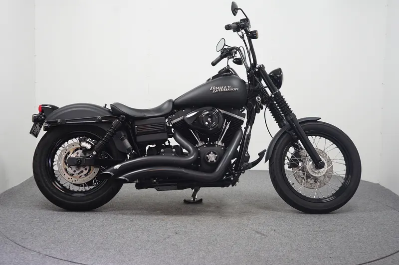 Harley-Davidson Street Bob (2010)