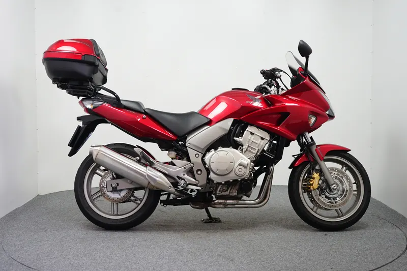 Honda Cbf (2007)