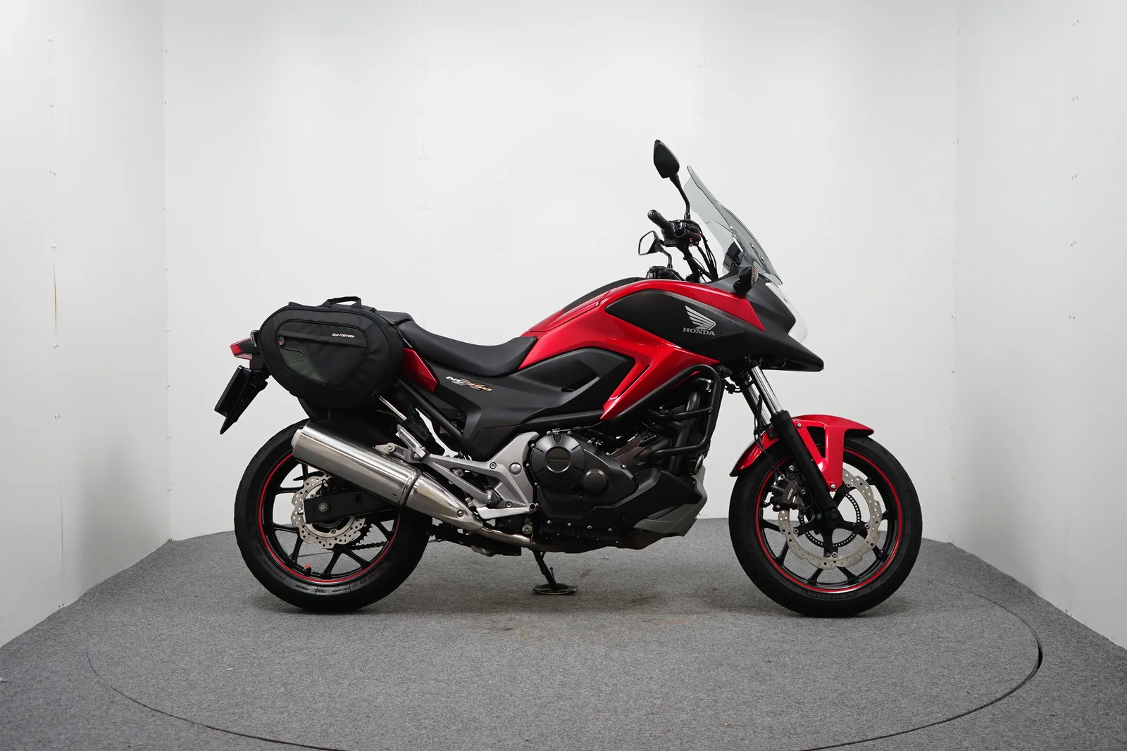 Honda NT 1100 (2022) — foto 1
