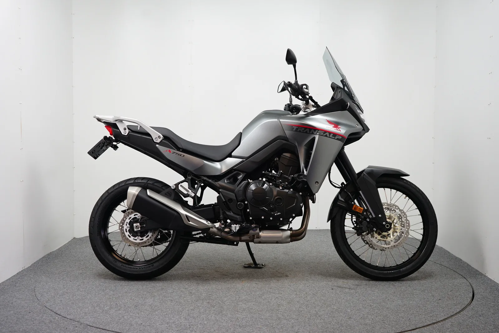 Honda XL 750 TRANSALP (2023) — foto 1