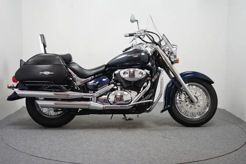 Suzuki C (2006)
