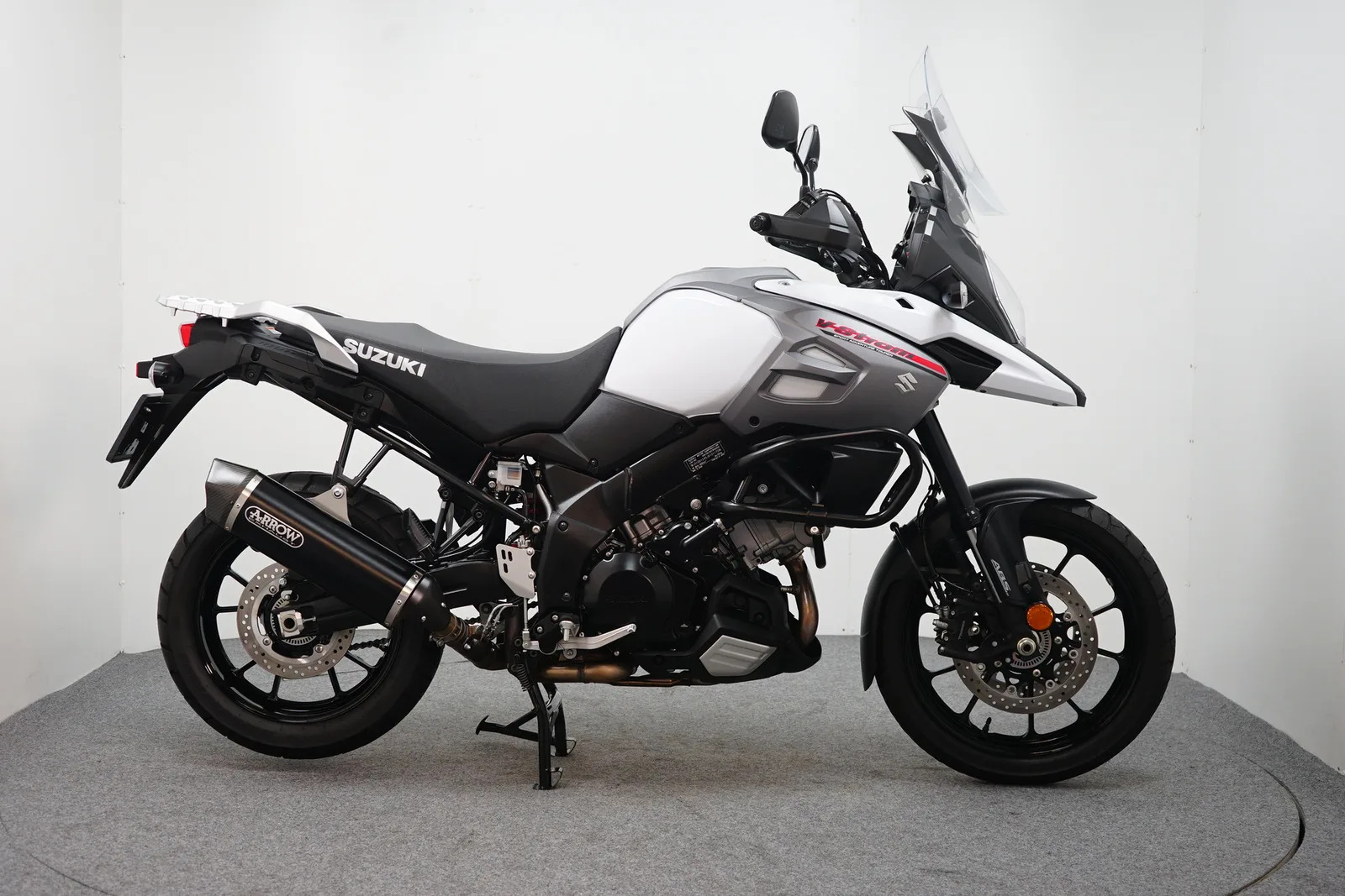 Suzuki V-Strom 1000 (2017) — foto 1