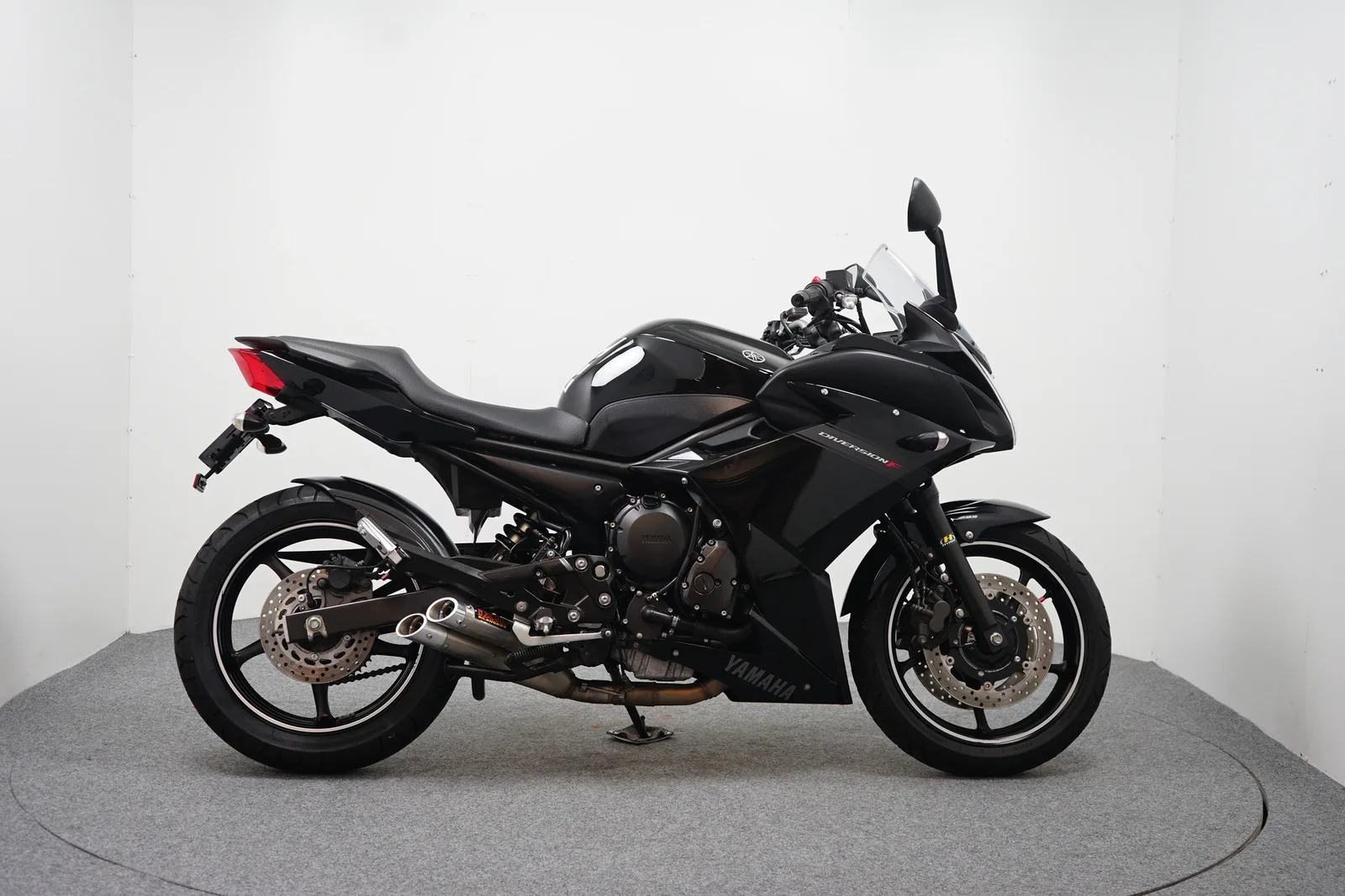 Yamaha XJ 6 Diversion (2013) — foto 1