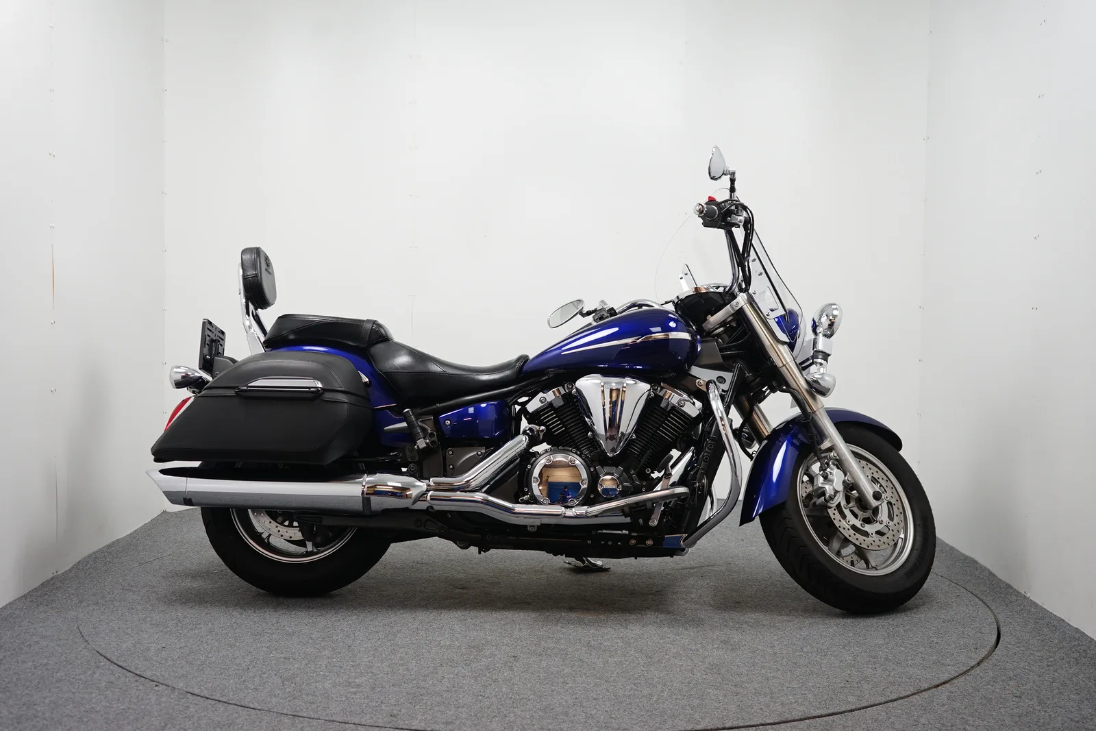 Yamaha XVS 1300 A Midnight Star (2008) — foto 1