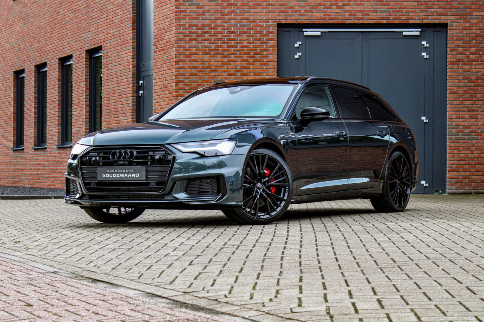 Audi A6 (2022) — foto 1