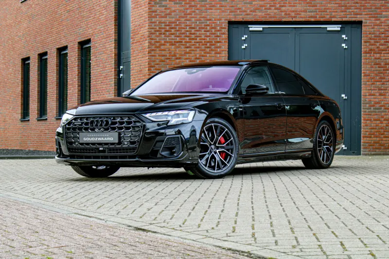 Audi A8 (2022)
