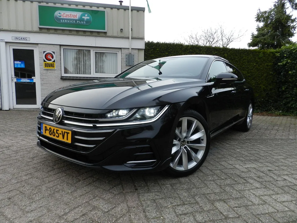 Volkswagen Arteon (2022) — foto 1