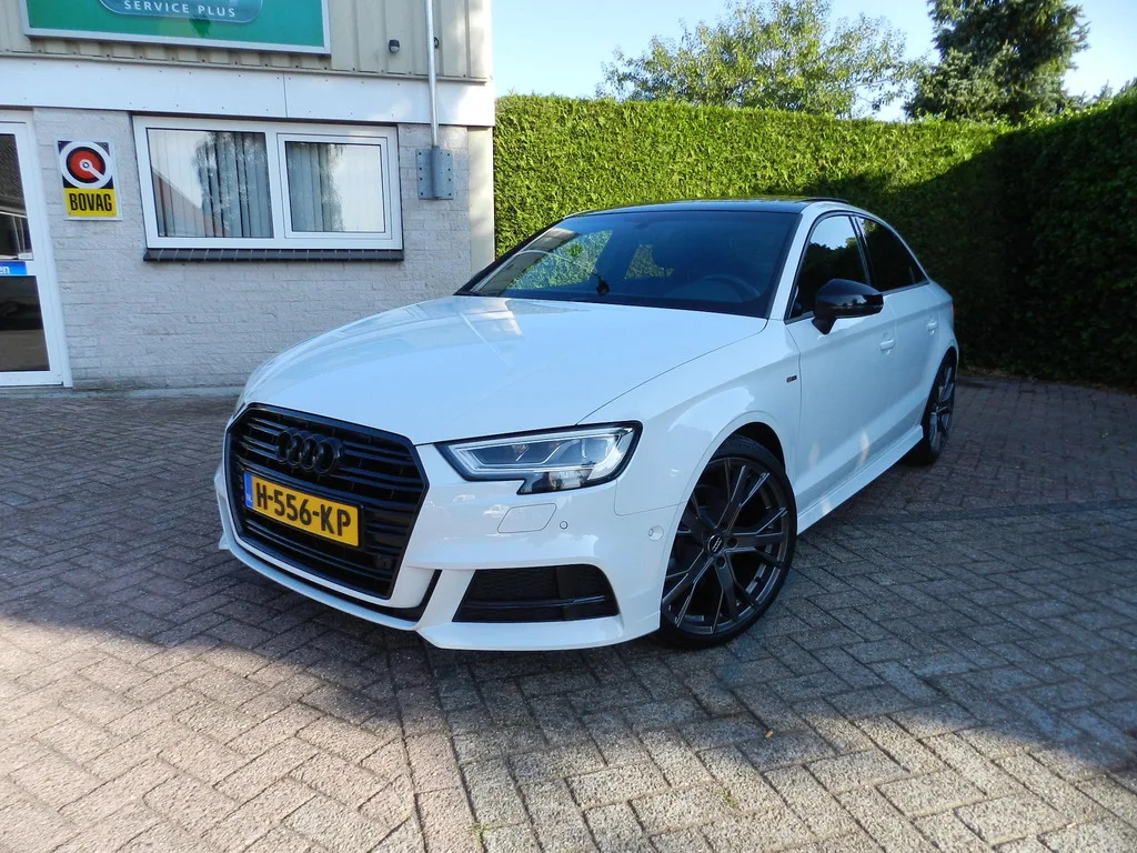 Audi A3 (2020) — foto 1