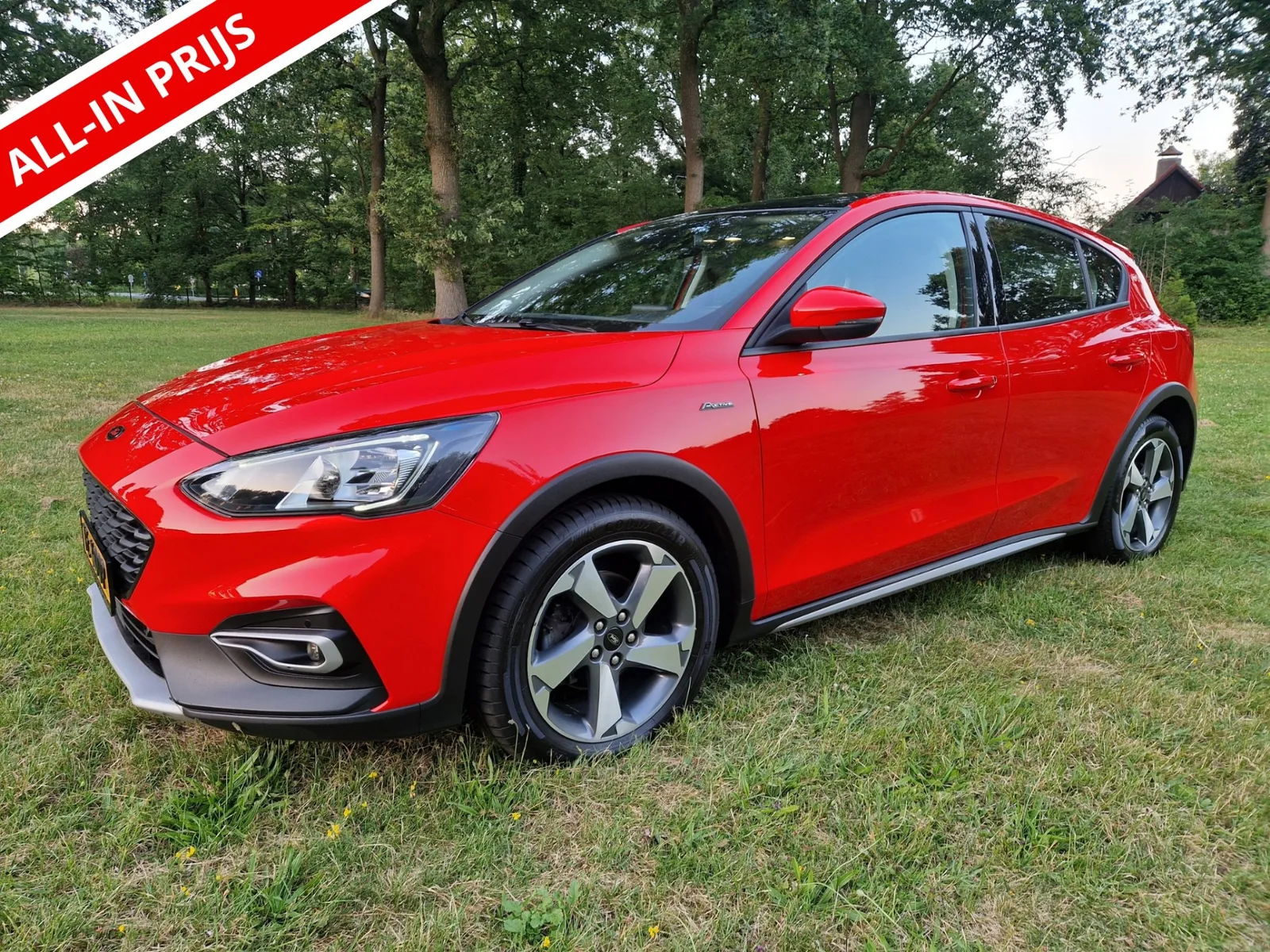 Ford Focus (2021) — foto 1