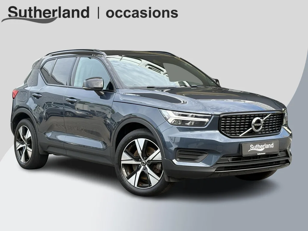 Volvo XC40 (2022) — foto 1