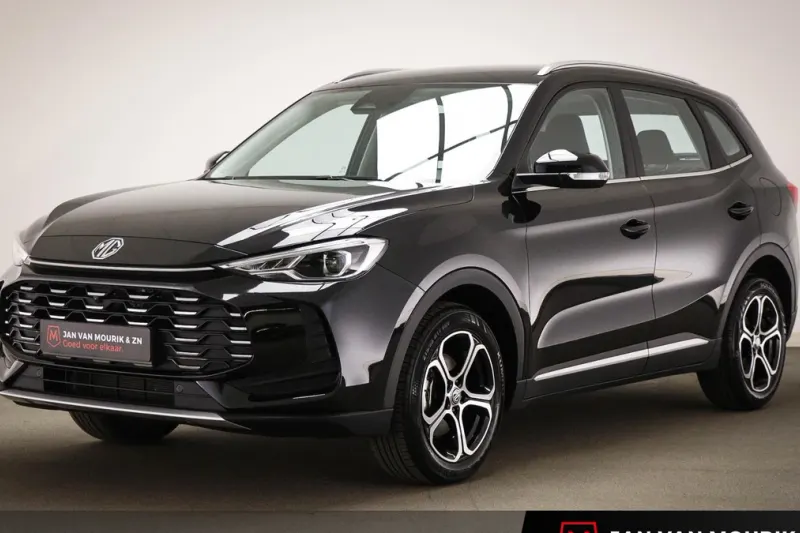 MG ZS (2025)