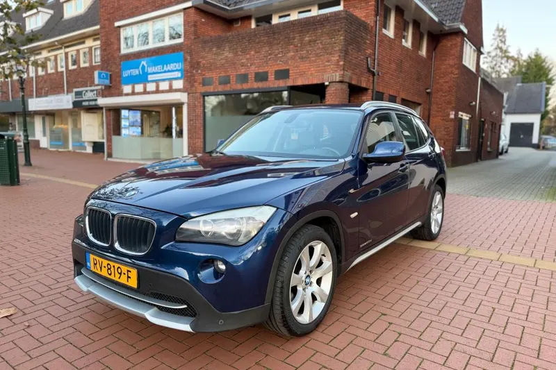 BMW X1 (2011)
