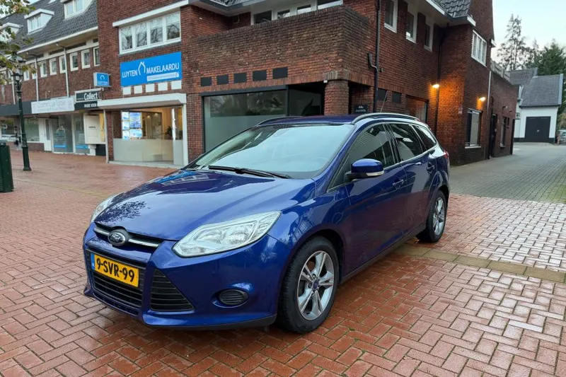 Ford Focus (2013)